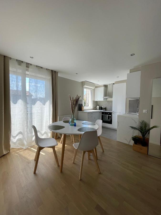 Charmant Logement Aux Portes De Paris - Stade De France - 12 Min A Pied Сен Дени Екстериор снимка